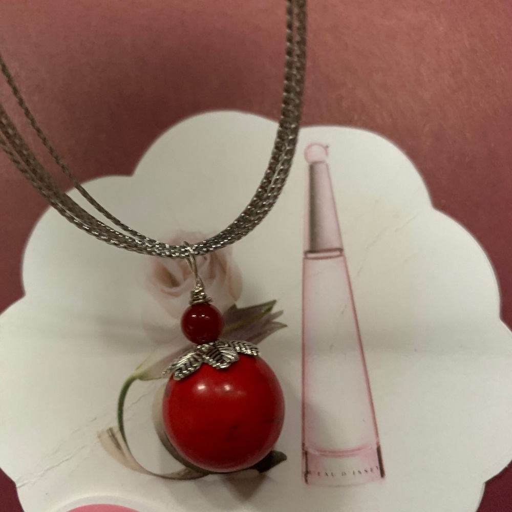 3/$50 Hand made cherry 🍒 design necklace
